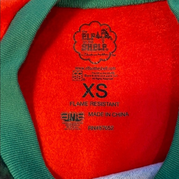 Elf on the Shelf Top - Picture 2 of 3